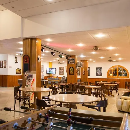 白金公寓 公寓式酒店 美洲海滩